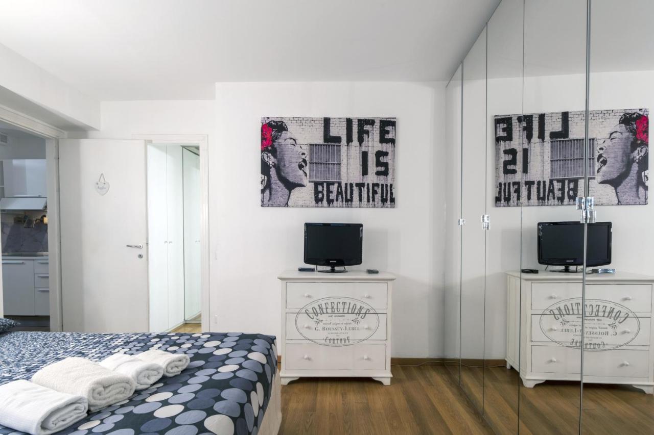 Cozy & Comfy Apt In Navigli Area Milán Exterior foto